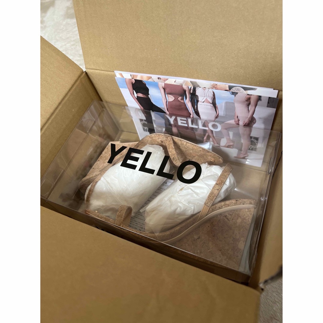 YELLO  SANDY TOES WEDGE SANDALS コルク【新品】 5