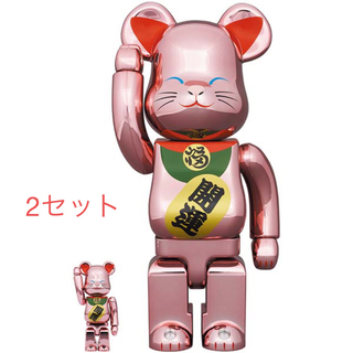 メディコムトイ(MEDICOM TOY)のBE@RBRICK 招き猫 開運 桃金メッキ 100％ & 400％ 2セット(その他)