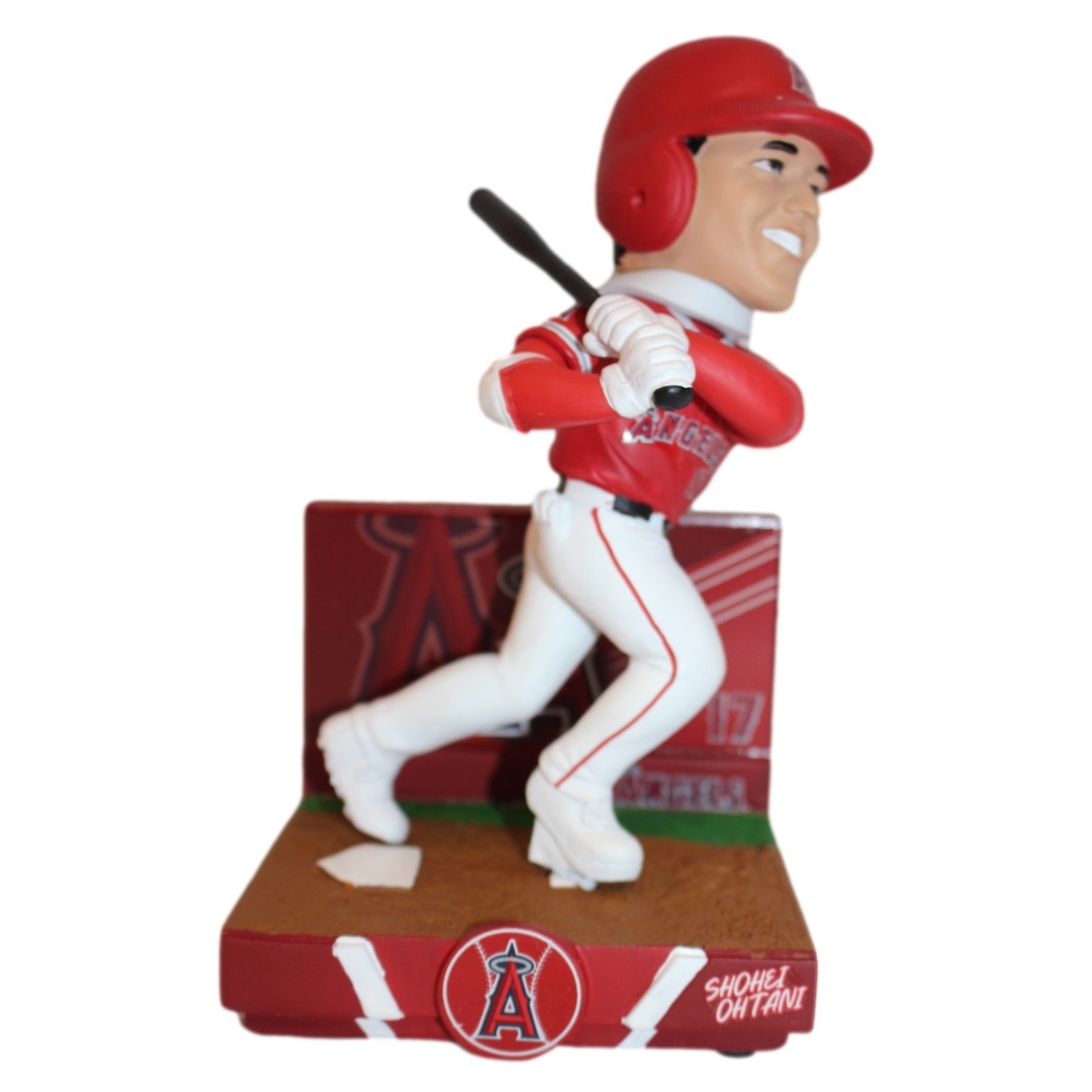 大谷翔平選手　フィギュア　PLAYER BOBBLE  スポーツ/アウトドアの野球(記念品/関連グッズ)の商品写真