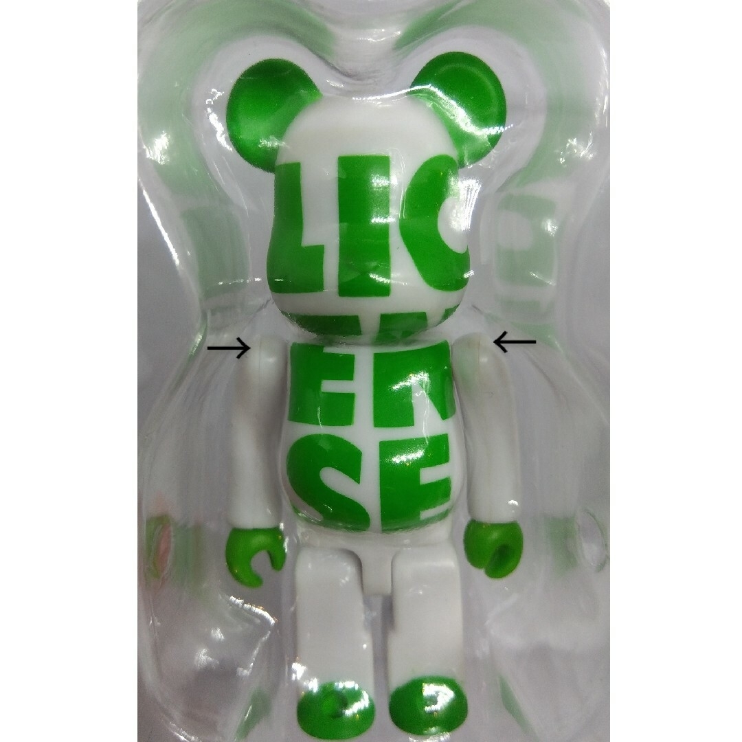 BE@RBRICK(ベアブリック)のLICENCE ライセンス 限定ベアブリック 特典付き エンタメ/ホビーのタレントグッズ(お笑い芸人)の商品写真