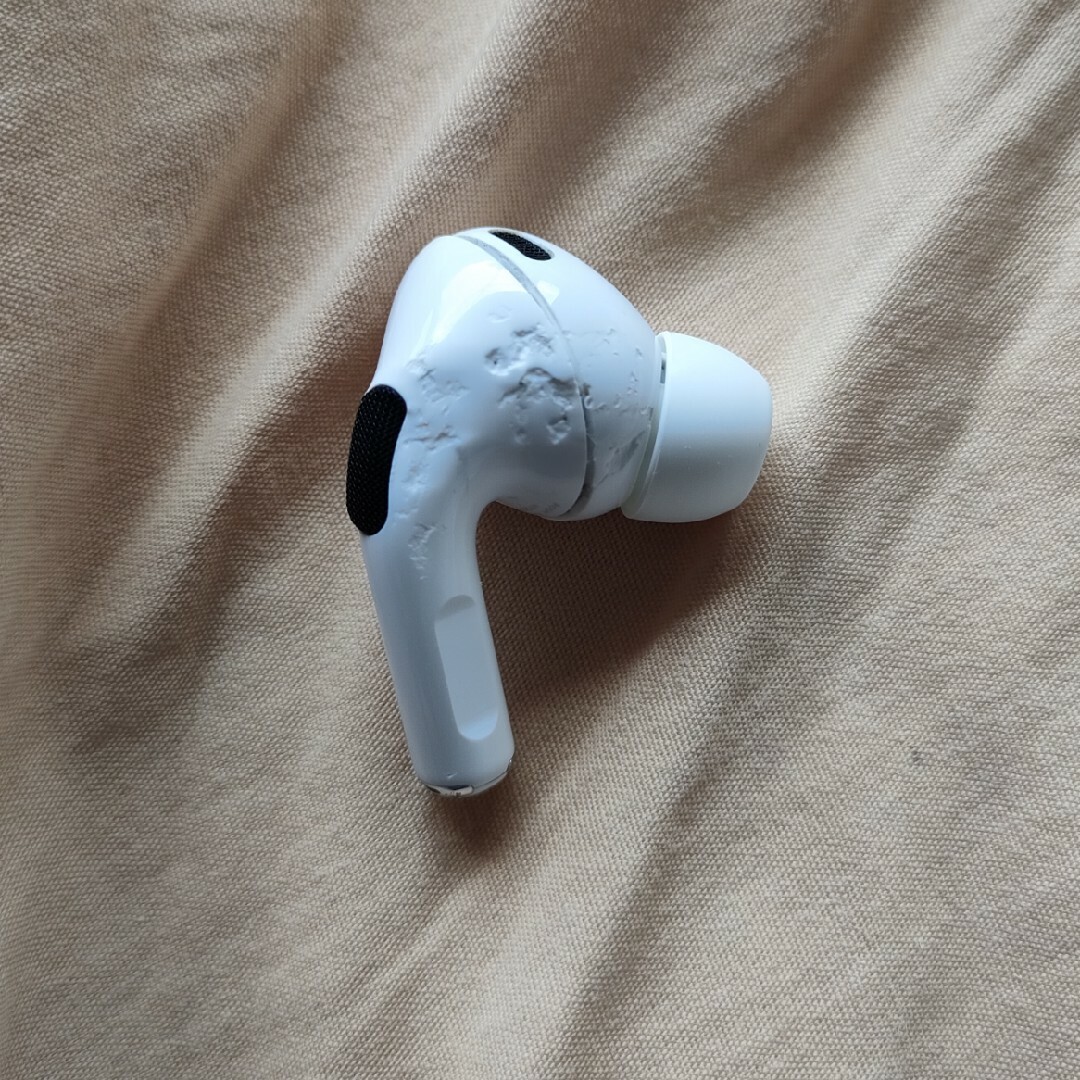 AirPods Pro 第2世代（ジャンク品）※右耳のみ