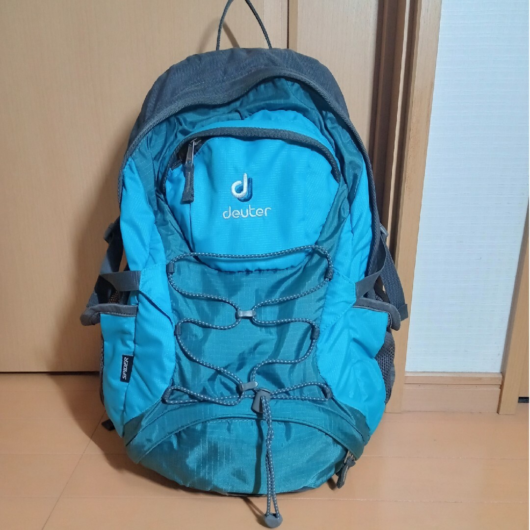 Deuter(ドイター)のdeuter　ドイター　旧ロゴ　スパイダー　リュック　バックパック スポーツ/アウトドアのアウトドア(登山用品)の商品写真