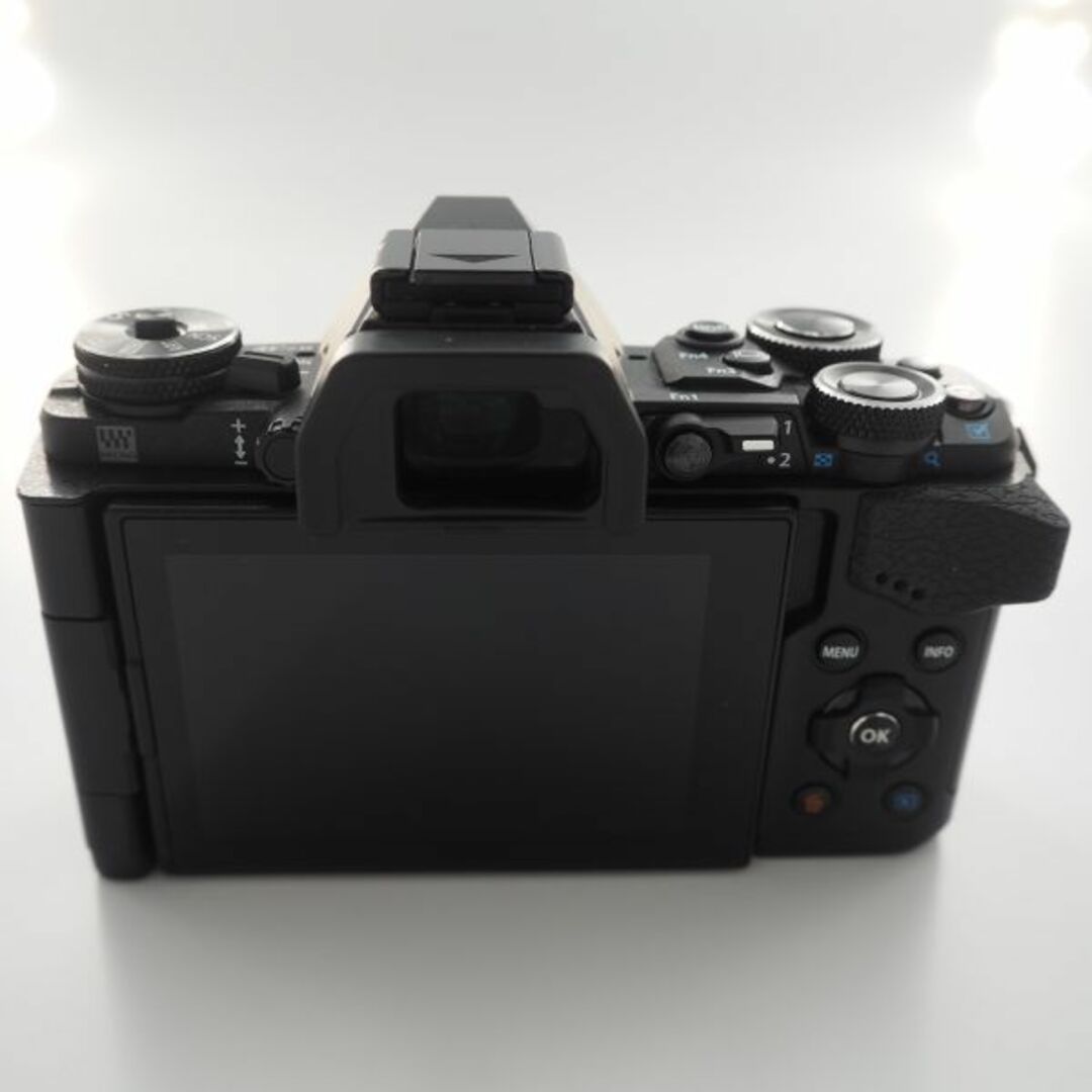 □ほぼ新品□ OLYMPUS OM-D E-M5 MarkII ブラック - ミラーレス一眼