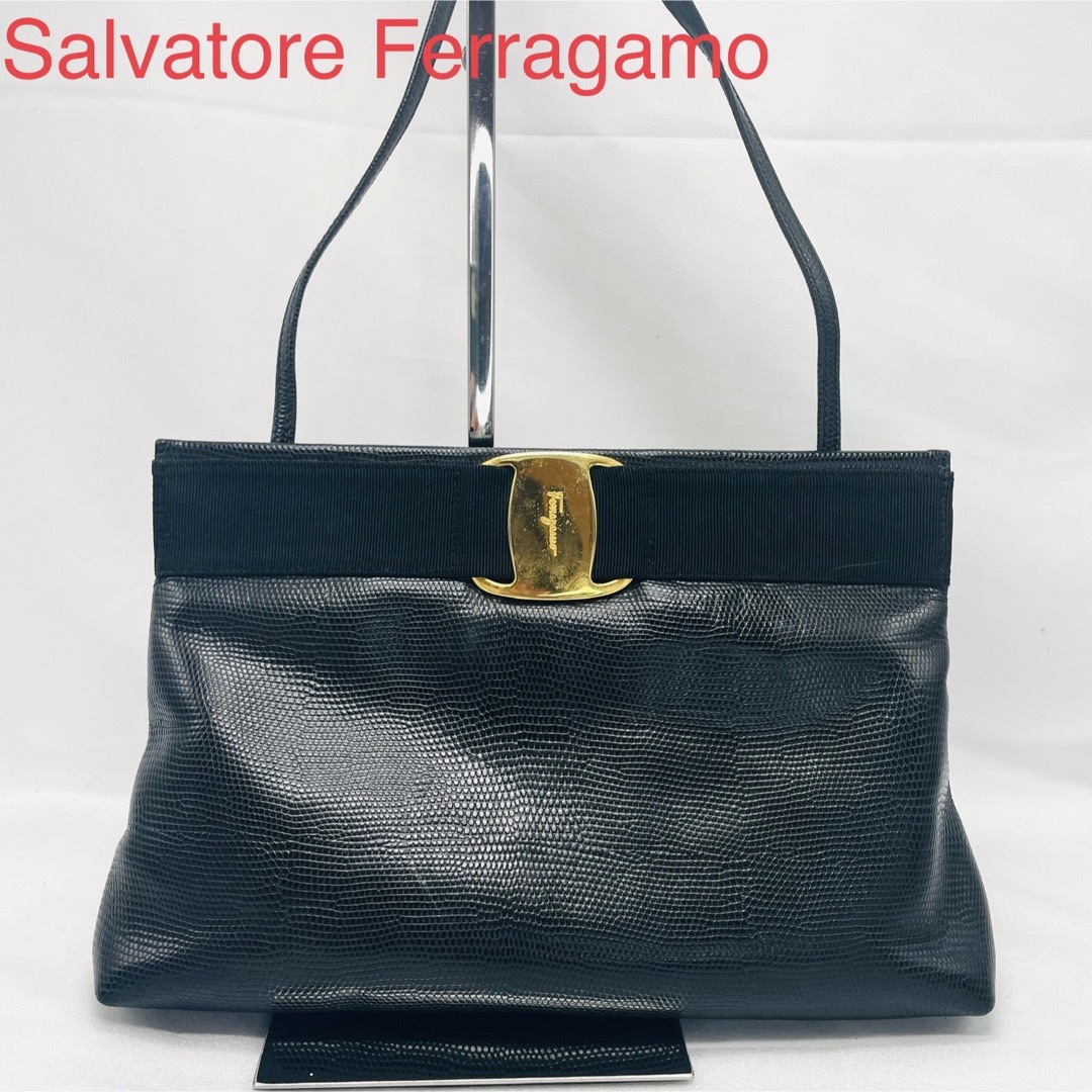 バッグフェラガモ  ショルダーバッグ ポシェット ferragamo