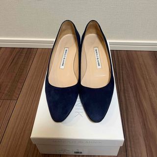 マノロブラニク(MANOLO BLAHNIK)のマノロブラニク　manolo blahnik リストニー　ネイビー　36.5(ハイヒール/パンプス)