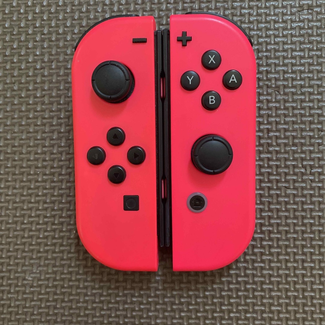 Nintendo Switch(ニンテンドースイッチ)の任天堂Switch ジョイコン　ネオンピンクセット　レア エンタメ/ホビーのゲームソフト/ゲーム機本体(家庭用ゲーム機本体)の商品写真