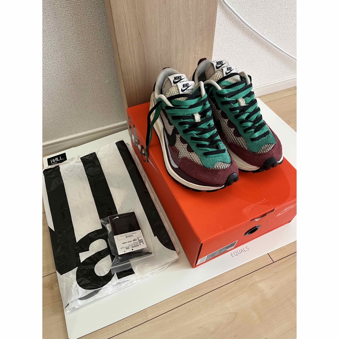 sacai(サカイ)のNike sacai Vapor Waffle String Green メンズの靴/シューズ(スニーカー)の商品写真