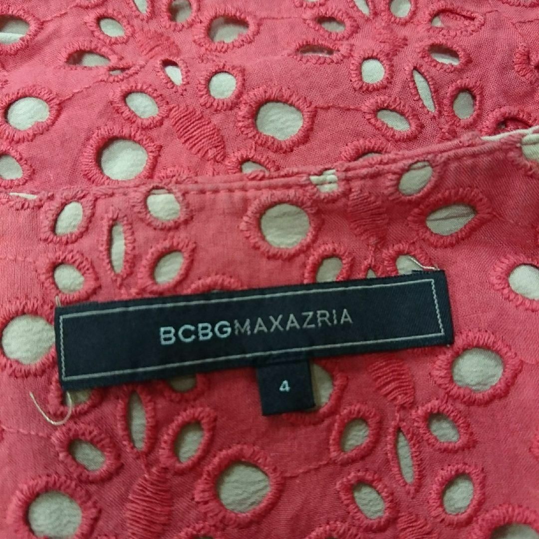 BCBGMAXAZRIA(ビーシービージーマックスアズリア)のBCBG MAXAZRIA パンチングレース ノースリーブ ワンピース レディースのワンピース(ひざ丈ワンピース)の商品写真