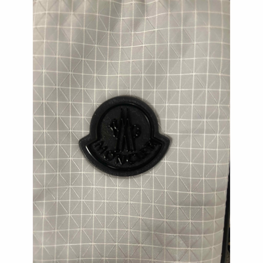 MONCLER - 【新品未使用】モンクレールミニショルダーバッグの通販 by