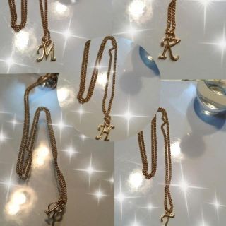 オーダーイニシャルネックレス❤新品(ネックレス)