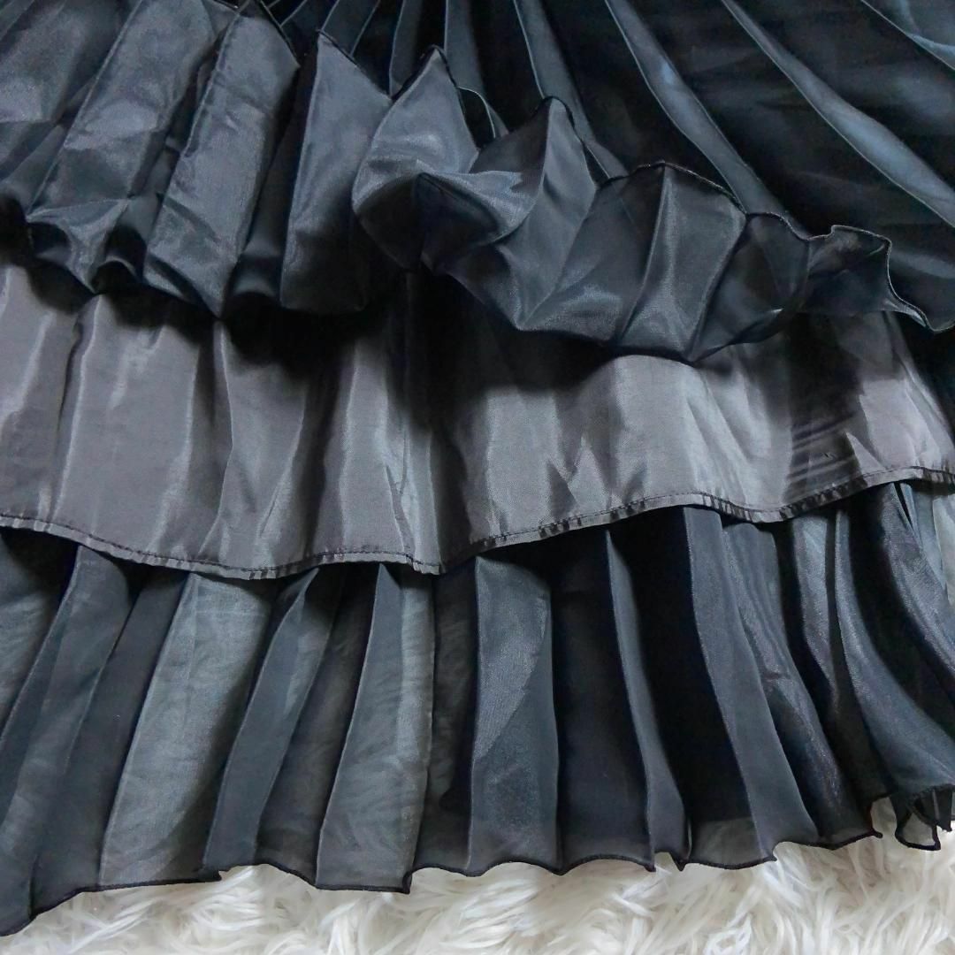 UNITED ARROWS(ユナイテッドアローズ)の専用UNITED ARROWS プリーツ スカート 光沢 レディースのスカート(ロングスカート)の商品写真