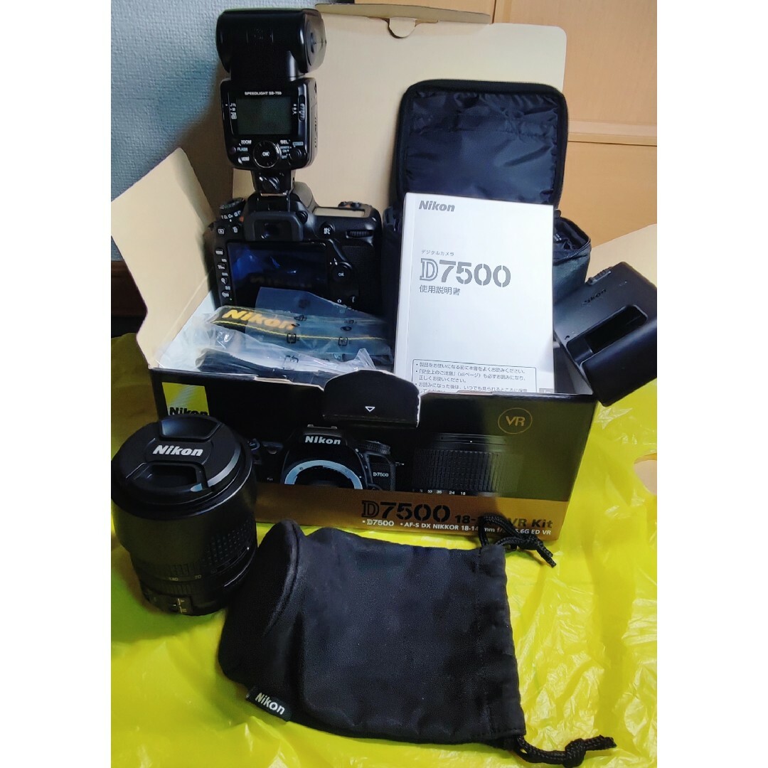 Nikon D7500 18-140 VR kit ストロボ付