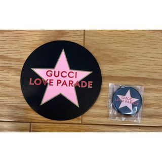 グッチ(Gucci)のGUCCI LOVE PARADE コースター　缶バッジ　非売品(ノベルティグッズ)