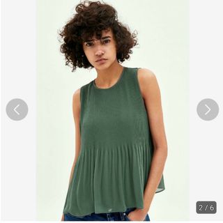 ザラ(ZARA)の新品ZARA プリーツ入りバックレース&リボン タンクトップ カーキ M(タンクトップ)