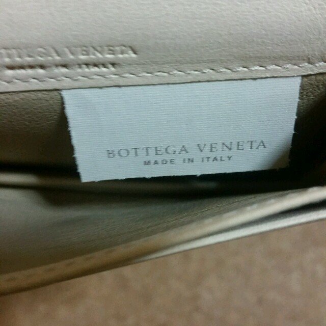 Bottega Veneta(ボッテガヴェネタ)のボッテガヴェネタ　名刺いれ レディースのファッション小物(名刺入れ/定期入れ)の商品写真