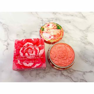 レメルヴェイユーズラデュレ(Les Merveilleuses LADUREE)のLes Merveilleuses LADUREE＊シマリングパウダーブラッシュ(チーク)