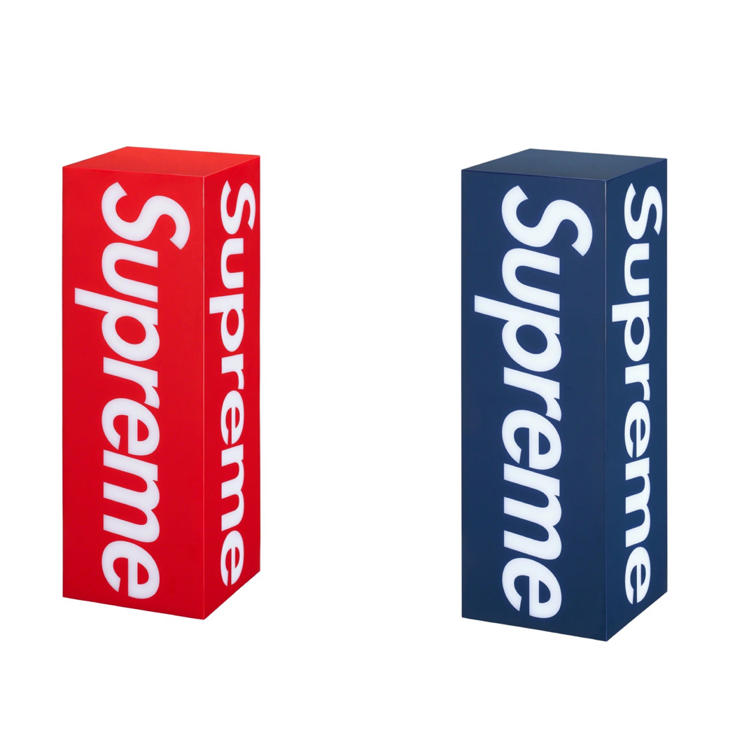 Supreme(シュプリーム)の2本セット　Supreme lamp box logo  インテリア/住まい/日用品のライト/照明/LED(テーブルスタンド)の商品写真