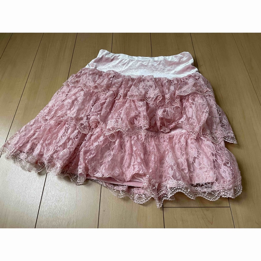 LIZ LISA(リズリサ)の新品タグつき定価7245円　リズリサ　ピンクベロアレーススカート レディースのスカート(ひざ丈スカート)の商品写真