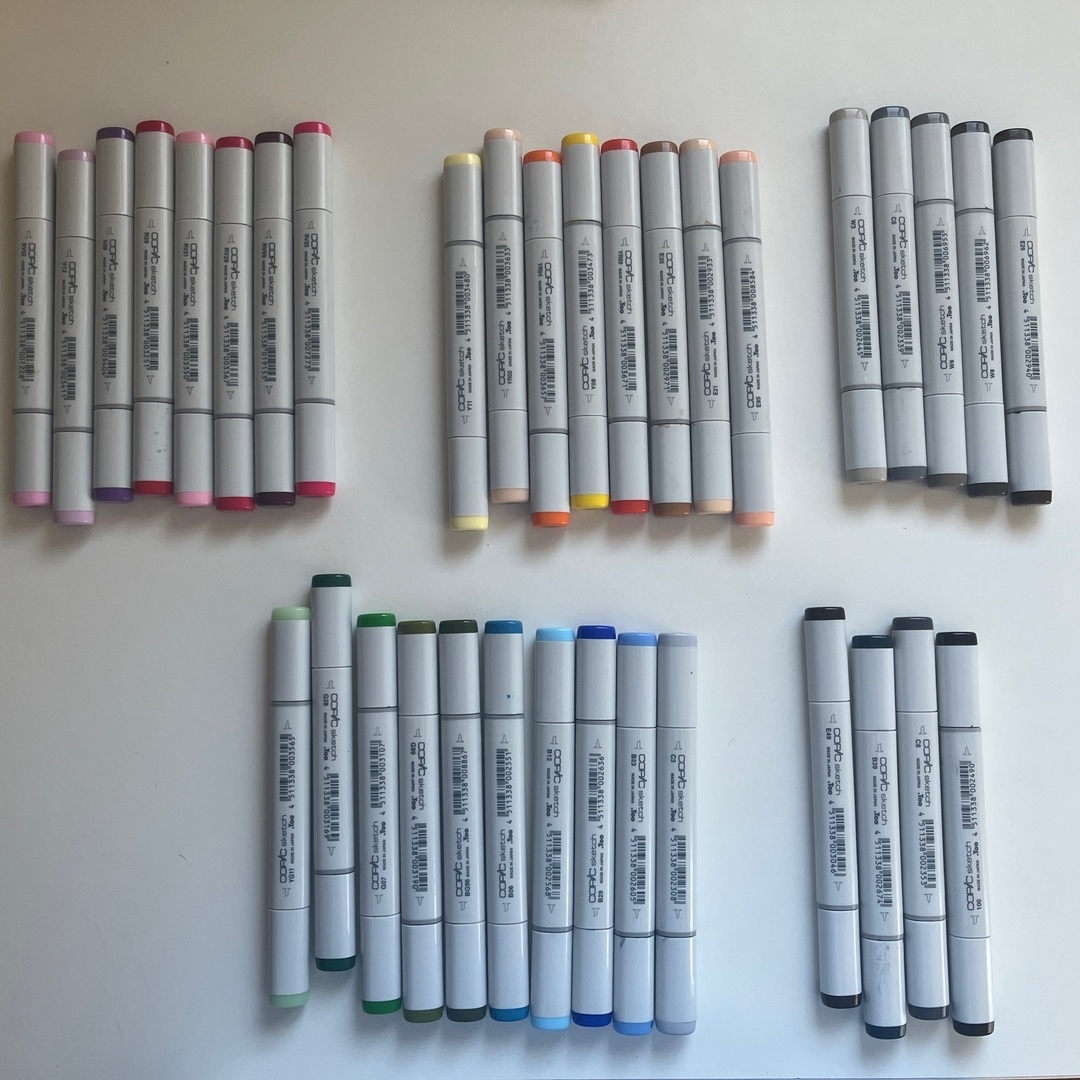 COPIC(コピック)のコピック　35本セット エンタメ/ホビーのアート用品(カラーペン/コピック)の商品写真