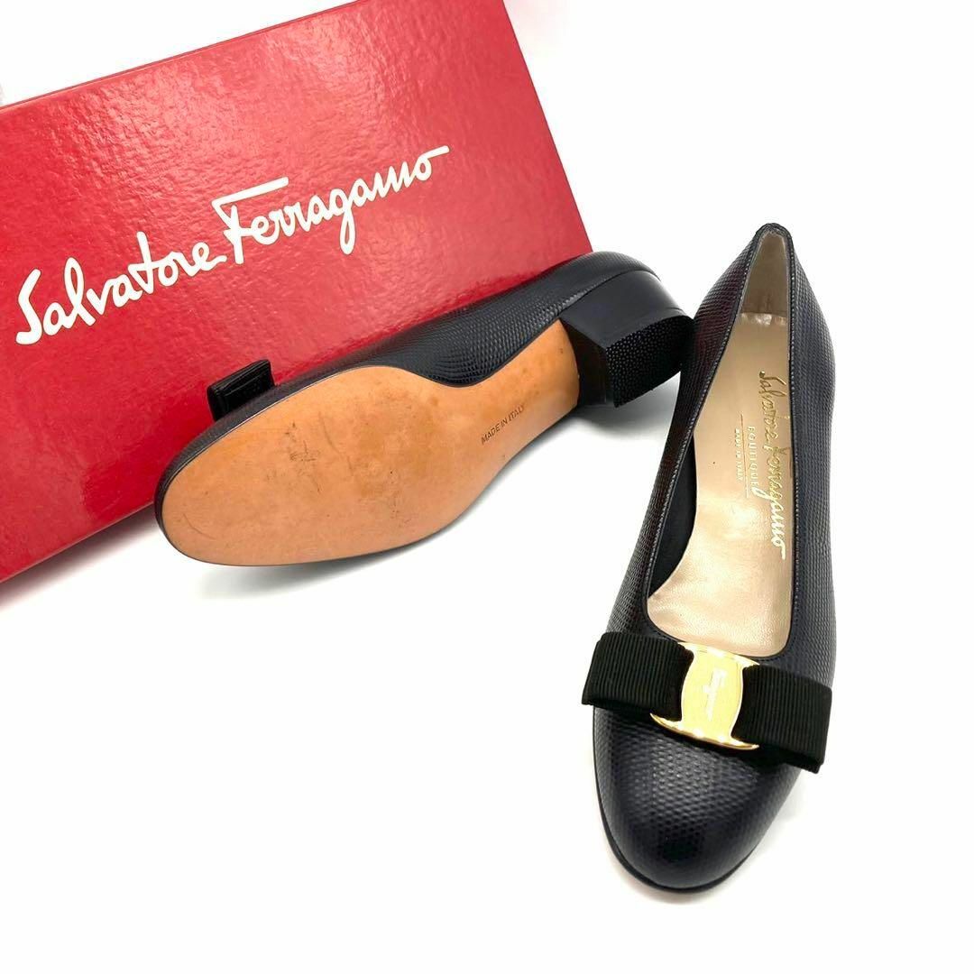 ⭐️Salvatore Ferragamo アンサンブル付きワンピース