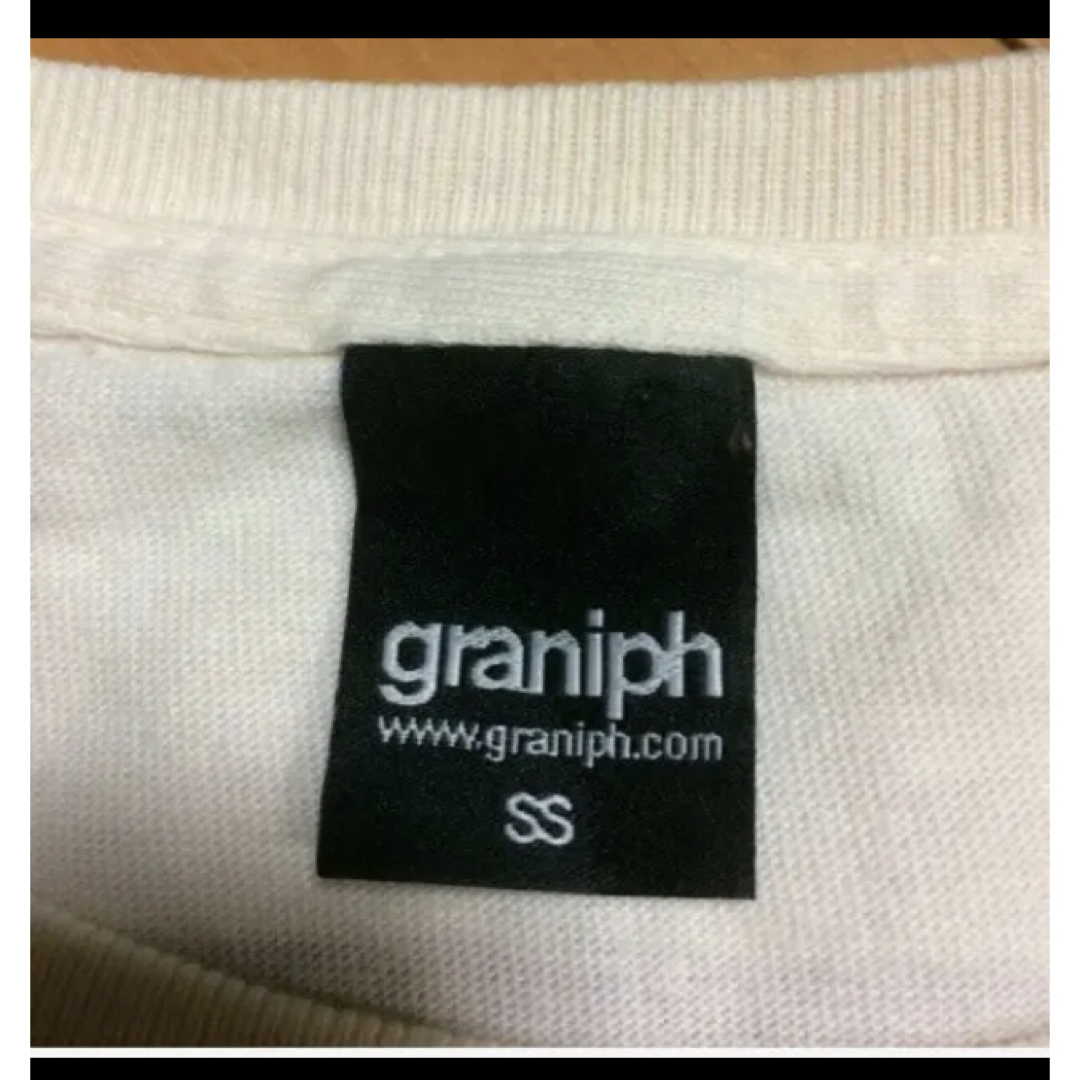 Design Tshirts Store graniph(グラニフ)のグラニフアイボリーワールドシティコットンT メンズのトップス(Tシャツ/カットソー(半袖/袖なし))の商品写真