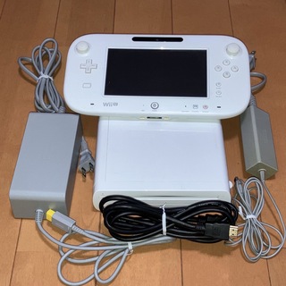 ウィーユー(Wii U)の任天堂 WiiU すぐ遊べるセット 白 マリオカート8 DL内蔵付き②(家庭用ゲーム機本体)