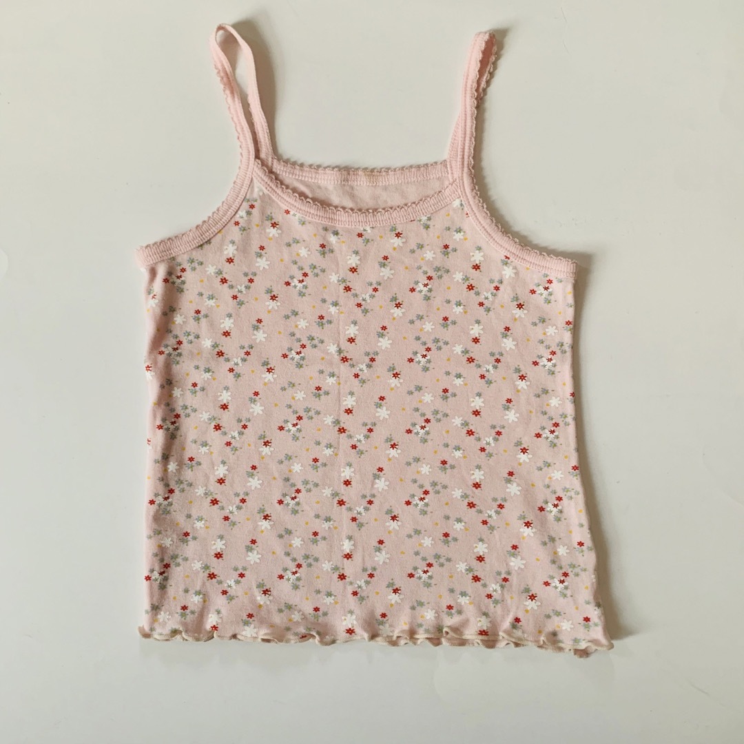 ☆キャミソールの２枚セット☆90cm キッズ/ベビー/マタニティのキッズ服女の子用(90cm~)(Tシャツ/カットソー)の商品写真