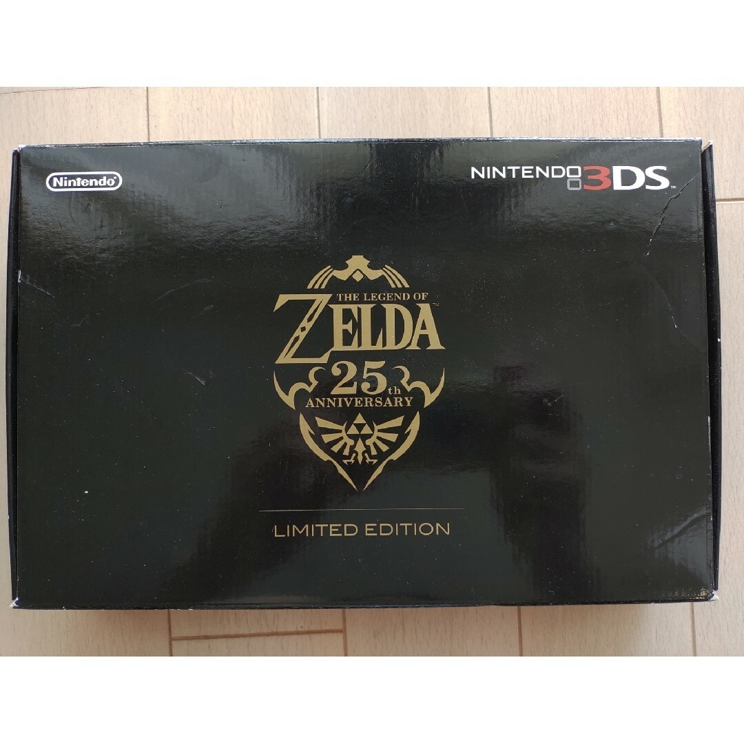 【レア】ニンテンドー3DS ゼルダの伝説25周年エディション 本体 2