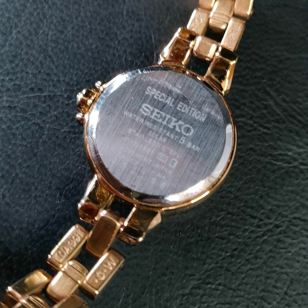 極美品【稼働品】SEIKO　セイコーV117　ハート　ピンク　ゴールド　ソーラー