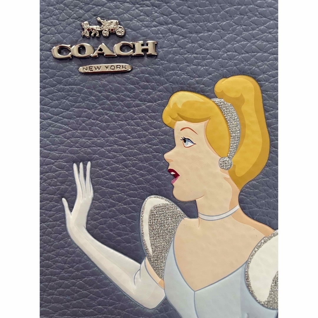 COACH(コーチ)のコーチ Disneyシンデレラ　ショルダーバッグ エンタメ/ホビーのコレクション(その他)の商品写真