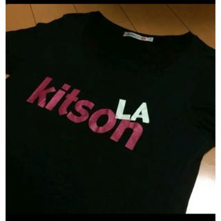 キットソン(KITSON)のkitson✖︎UTブラックストレッチカットソー(Tシャツ(半袖/袖なし))