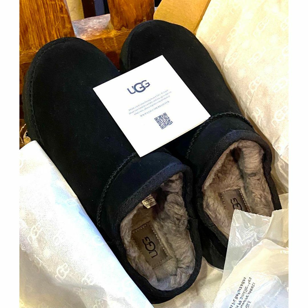 UGG(アグ)の26⇒25.5～✨激レア・全国完売✨新品✨UGG✨CLASSIC SLIPPER レディースの靴/シューズ(サンダル)の商品写真