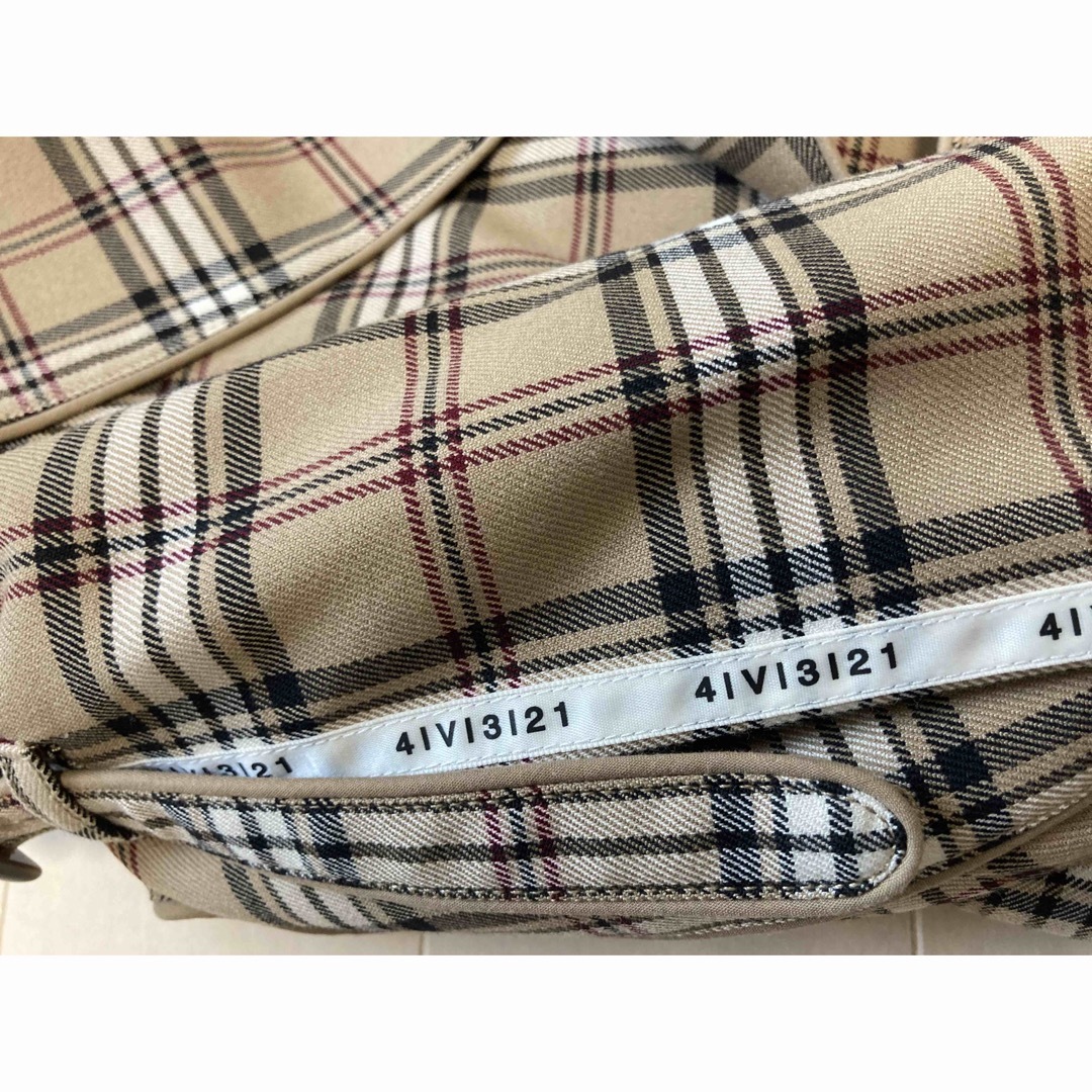 Ameri VINTAGE(アメリヴィンテージ)のAmeri Vintage PASS CODE CHECK COAT コート レディースのジャケット/アウター(トレンチコート)の商品写真