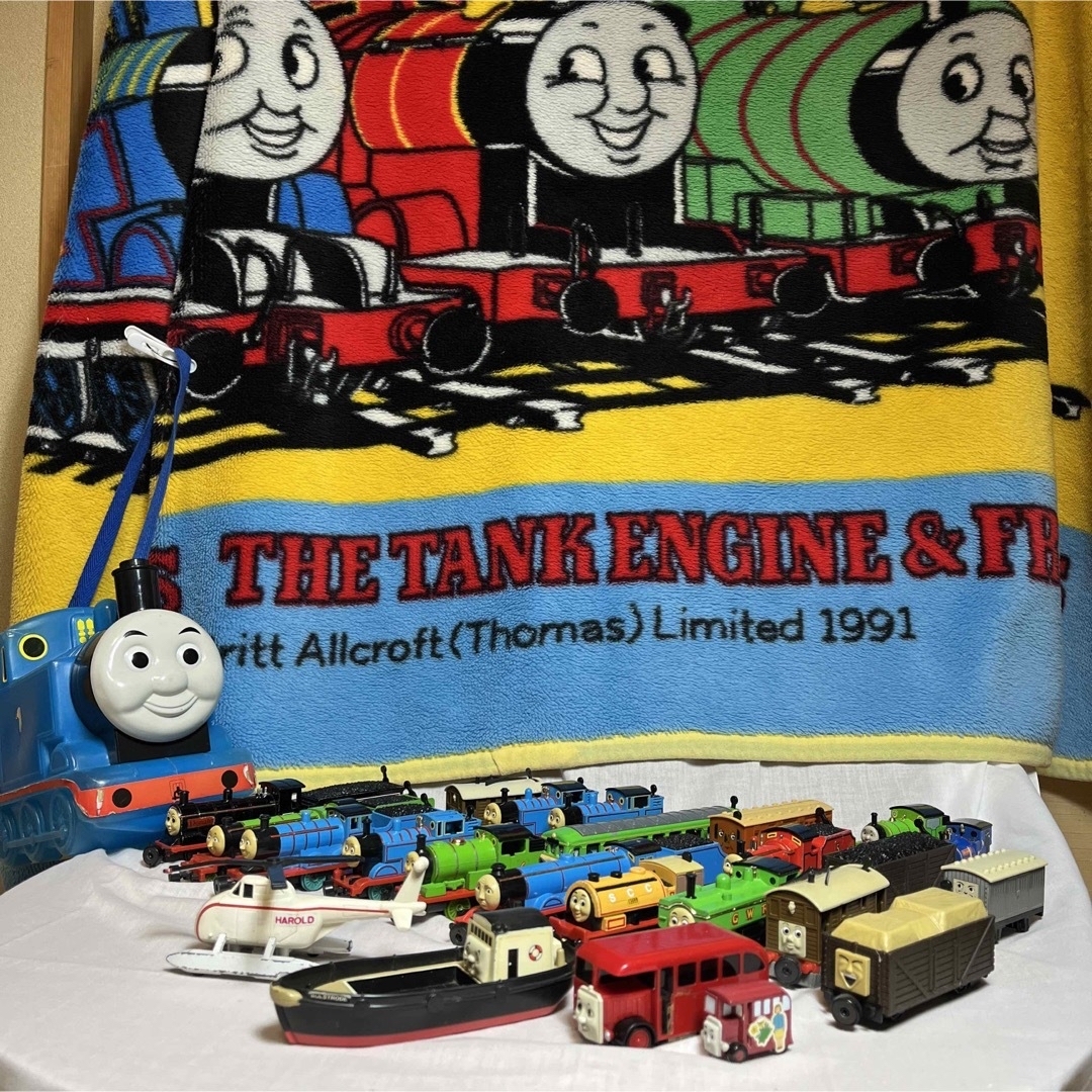 きかんしゃトーマス コレクション まとめ売り おまけでハーフブランケット付き | フリマアプリ ラクマ
