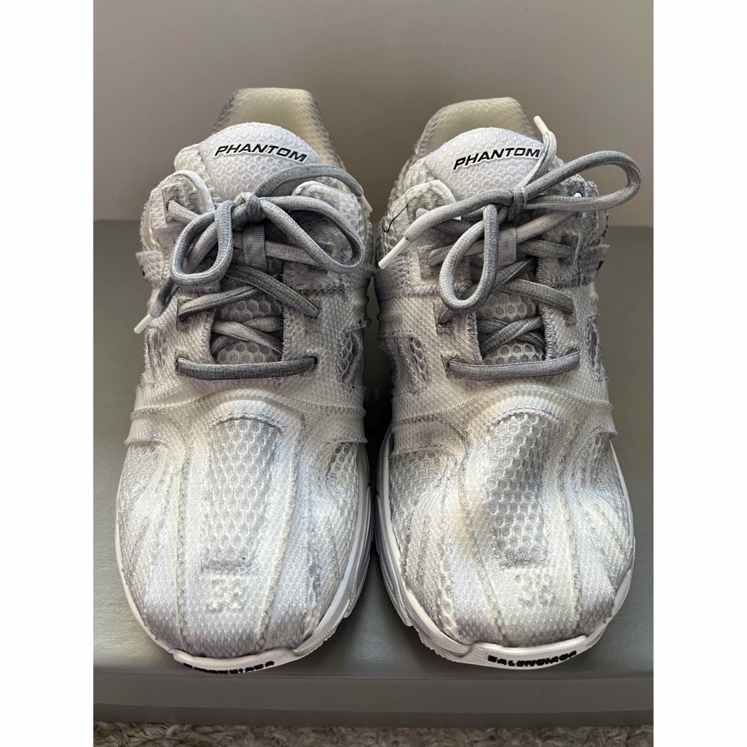 BALENCIAGA - 新品未使用 BALENCIAGA phantom スニーカーの通販 BALENCIAGA - 新品未使用 BALENCIAGA phantom スニーカーの通販