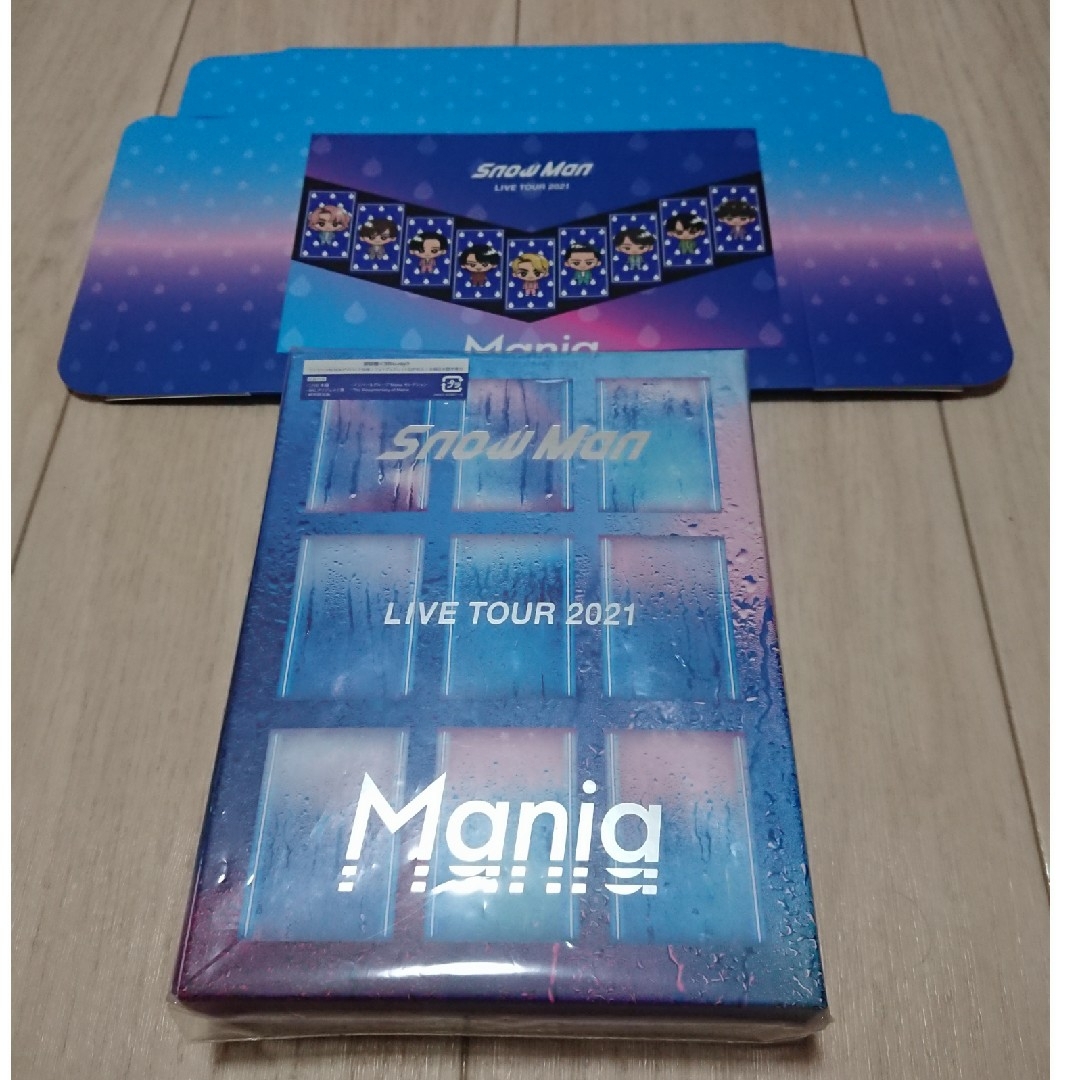 Snow Man(スノーマン)の特典付き】 Snow　Man　LIVE　TOUR　2021　Mania（初回盤 エンタメ/ホビーのDVD/ブルーレイ(アイドル)の商品写真