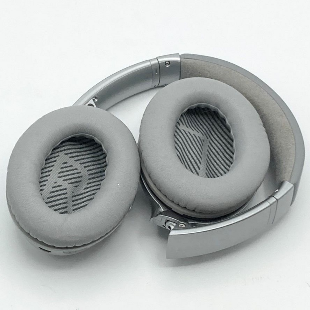 Bose QuietComfort 35 wireless headpho