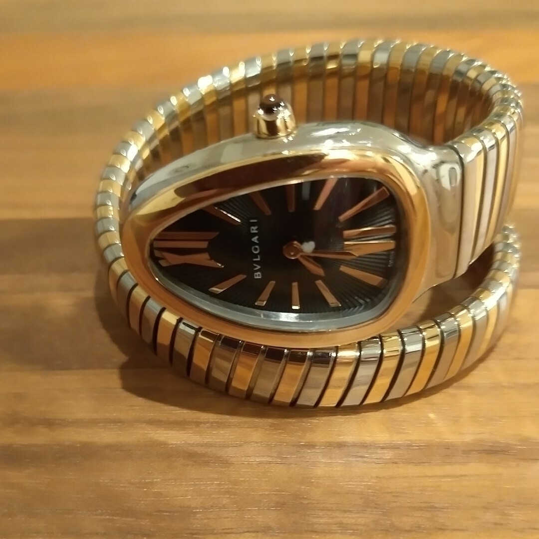 極美品ブルガリセルペンティレディース時計