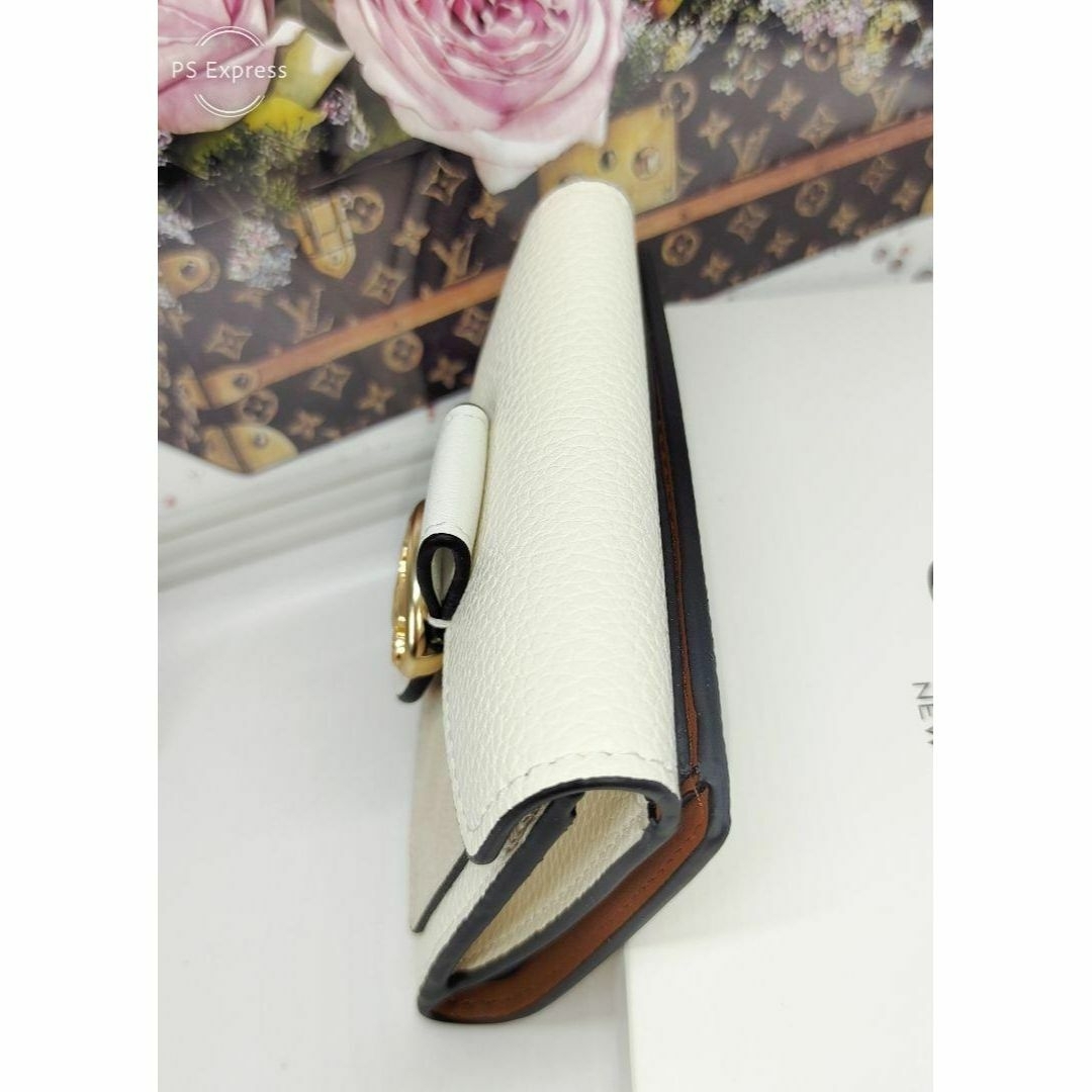 早割販売中 ✨COACH✨ジョージー スモールウォレット 白 折り財布