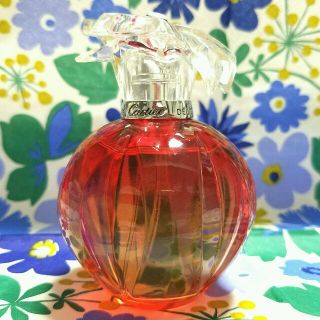 カルティエ(Cartier)のカルティエ　香水50ml　パルファム(香水(女性用))