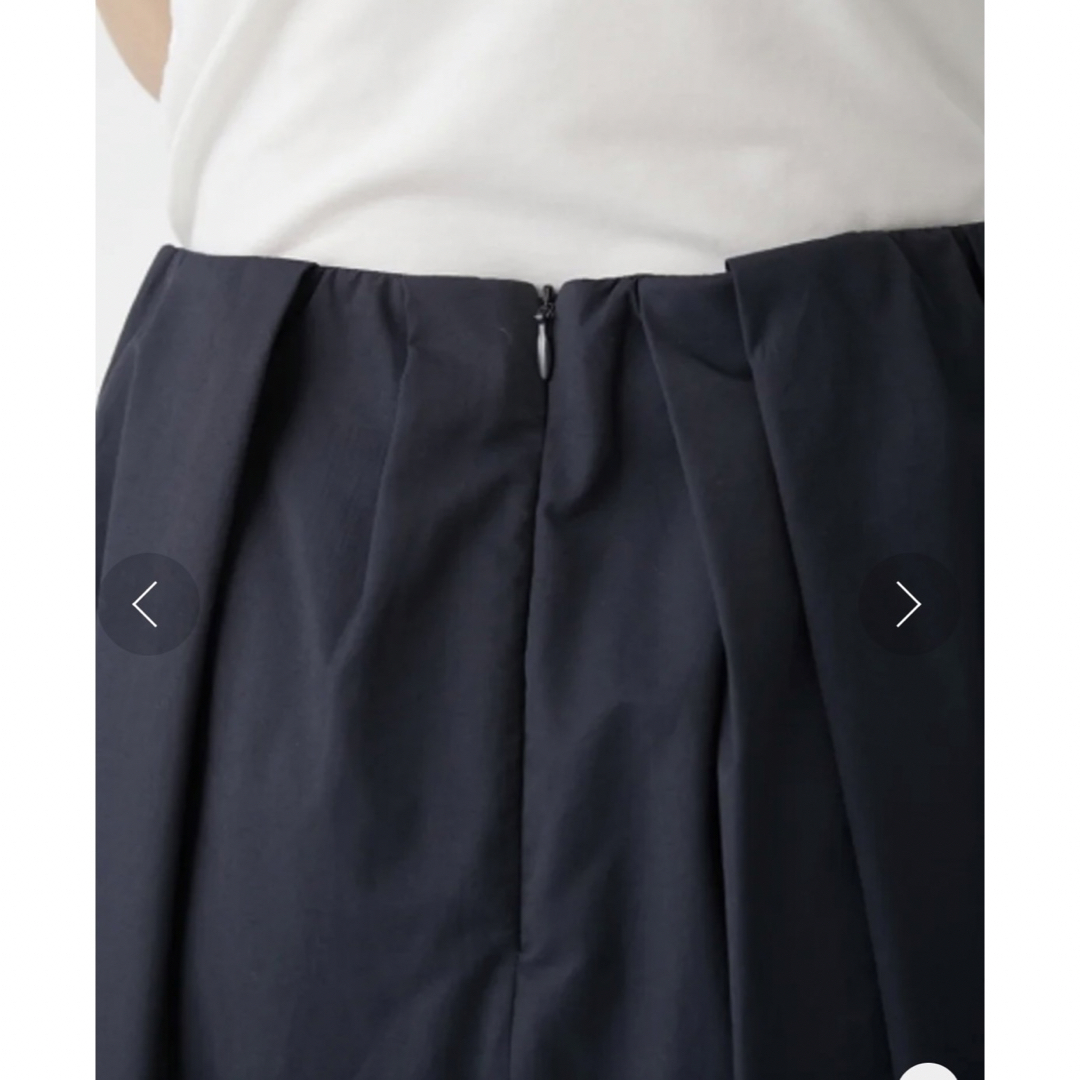 Mila Owen(ミラオーウェン)のMila Owen ランダムタックコクーンミディスカート  レディースのスカート(ひざ丈スカート)の商品写真