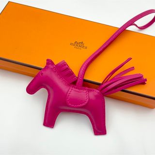 Hermes - 【美品】HERMES エルメス ロデオチャーム ストラップ PM ...