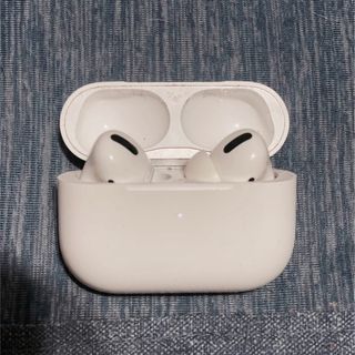 アップル(Apple)のAirPods Pro(ヘッドフォン/イヤフォン)