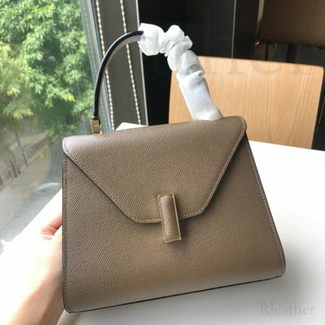 10/31出品終了【新品】FURLA バッグ