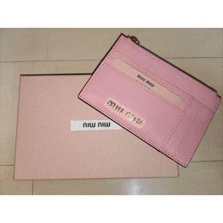 miumiu - miumiu カードケース パスケース 定期入れ 名刺入れの通販 by