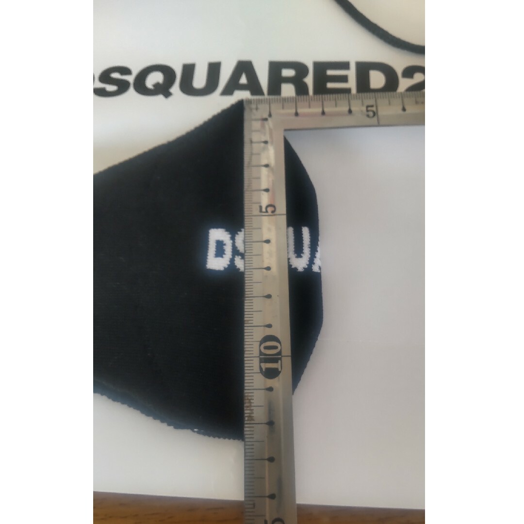 DSQUARED2(ディースクエアード)のDSQUARED2　　ユニセックス。ニットマスク。 メンズのファッション小物(その他)の商品写真