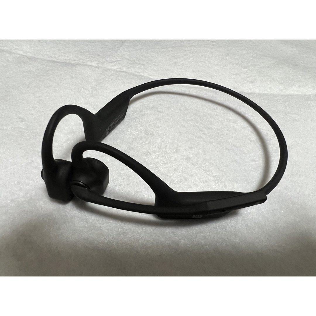 AFTERSHOKZ(アフターショックス)のSHOKZ 骨伝導イヤホン OPENCOMM C102 ムーブマイク ブラック スマホ/家電/カメラのオーディオ機器(ヘッドフォン/イヤフォン)の商品写真