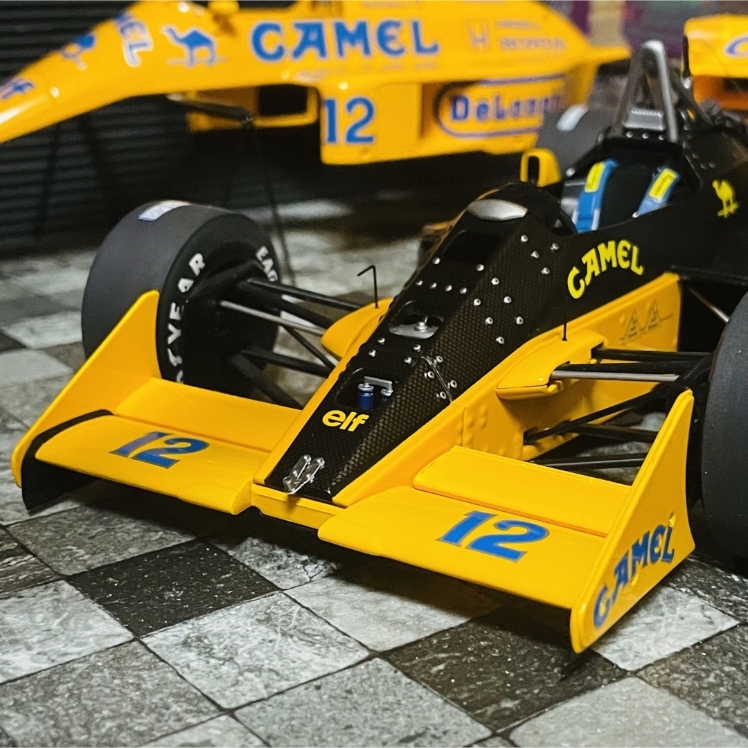 AUTOart - カスタム品 1/18 AUTOart ロータス ホンダ 99T AUTOart - カスタム品 1/18 AUTOart ロータス ホンダ 99T