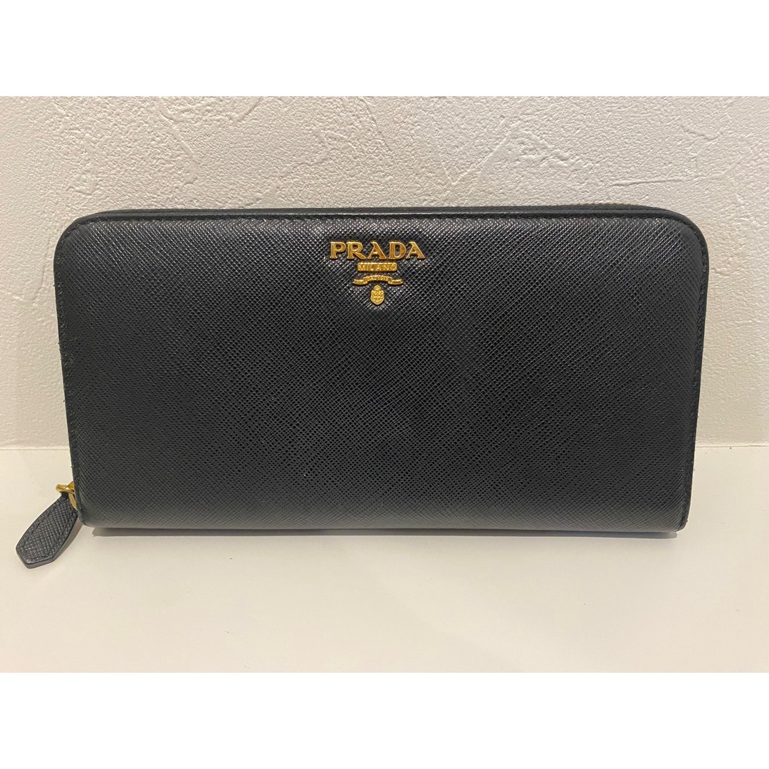 PRADA 長財布 黒-