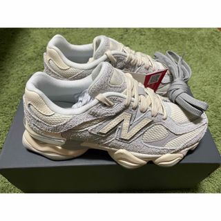 ニューバランス(New Balance)のニューバランス9060HSAグレー23.5cm未使用品新品(スニーカー)